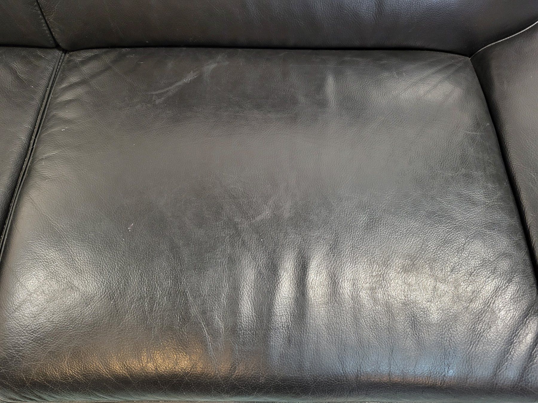 Sofas: Sofa Kunstleder – Gebraucht aus Brügg BE von POU-BELLE 7