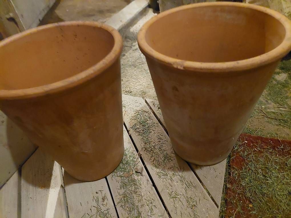Blumentöpfe: 2 Terracotta Blumentopf – Gebraucht aus Kirchlindach von dor_qj8q 1