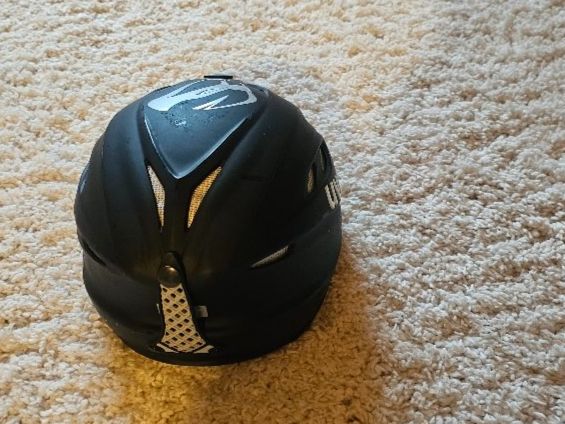 Uvex Helme: Skihelm Herren Uvex – Gebraucht aus Bottighofen von Miatax5 2