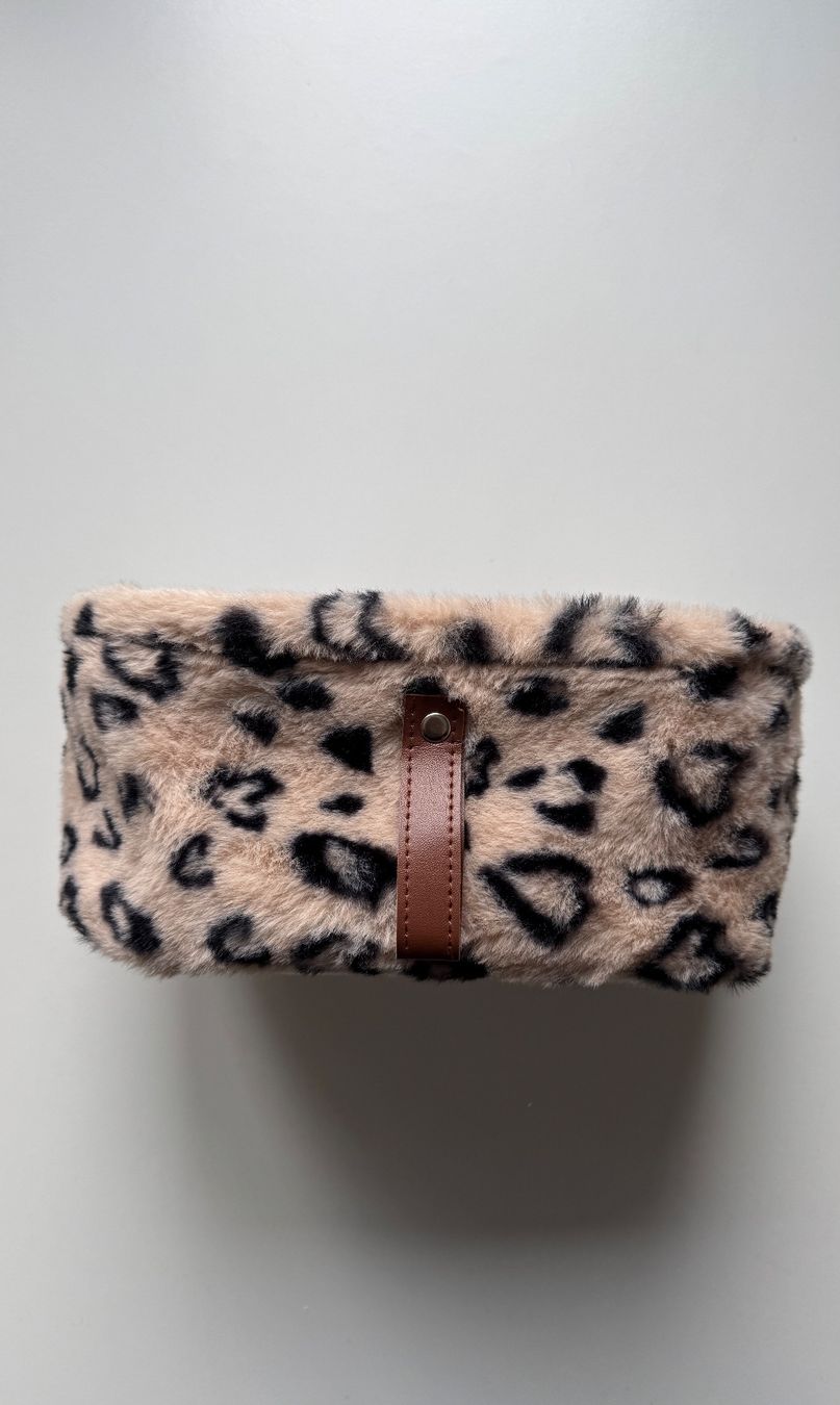 Altro per la casa: Korb Leopard Print Kunstfell mit Lederriemen neu – Nuovo (secondo la descrizione) da Luzern venduto da Ecila007