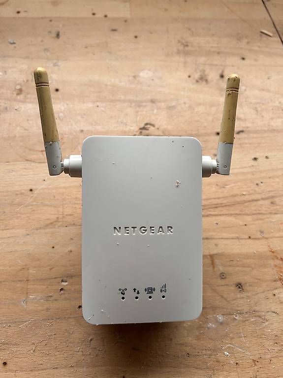 Netgear WiFi: Borne wifi Netgear wn3000rp – Usato da Denens venduto da nrinaldi