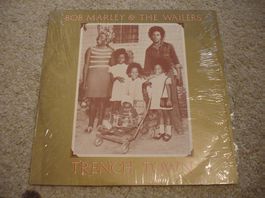 BOB MARLEY AND THE WAILERS  EP   *TRENCH TOWN* 1982