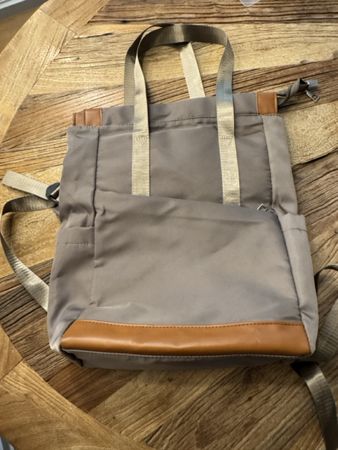 Stylischer Rucksack, neu, Unisex Materialmi