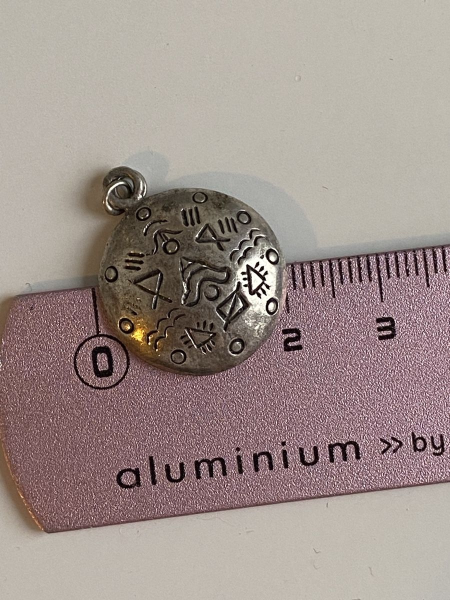 Anhänger: Silber 925 Vintage Medaillon Anhänger – Gebraucht aus Givisiez von dor_xb9k 1
