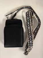 Schwarze Handtasche mit Trageriemen, neuwertig, Top!