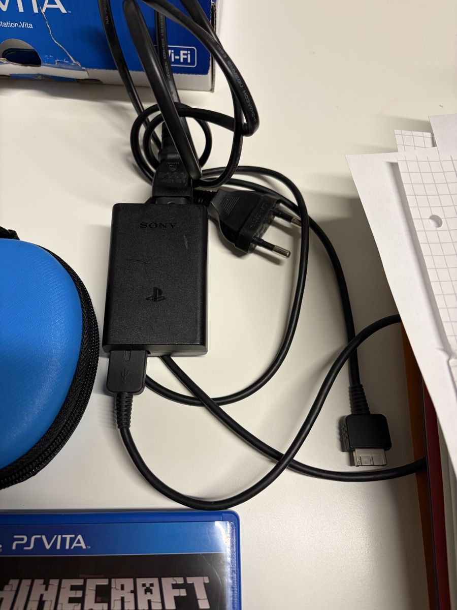 Sony Console: PS VITA MIT OVP und Spielen – Usato da Muttenz venduto da Mirc99 2