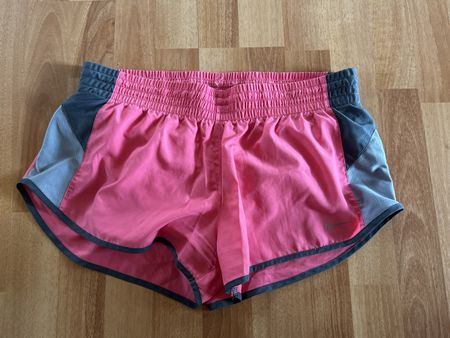 Nike Dri-FIT Sport Shorts Damen Gr. XL einf. Bundweite 40 cm