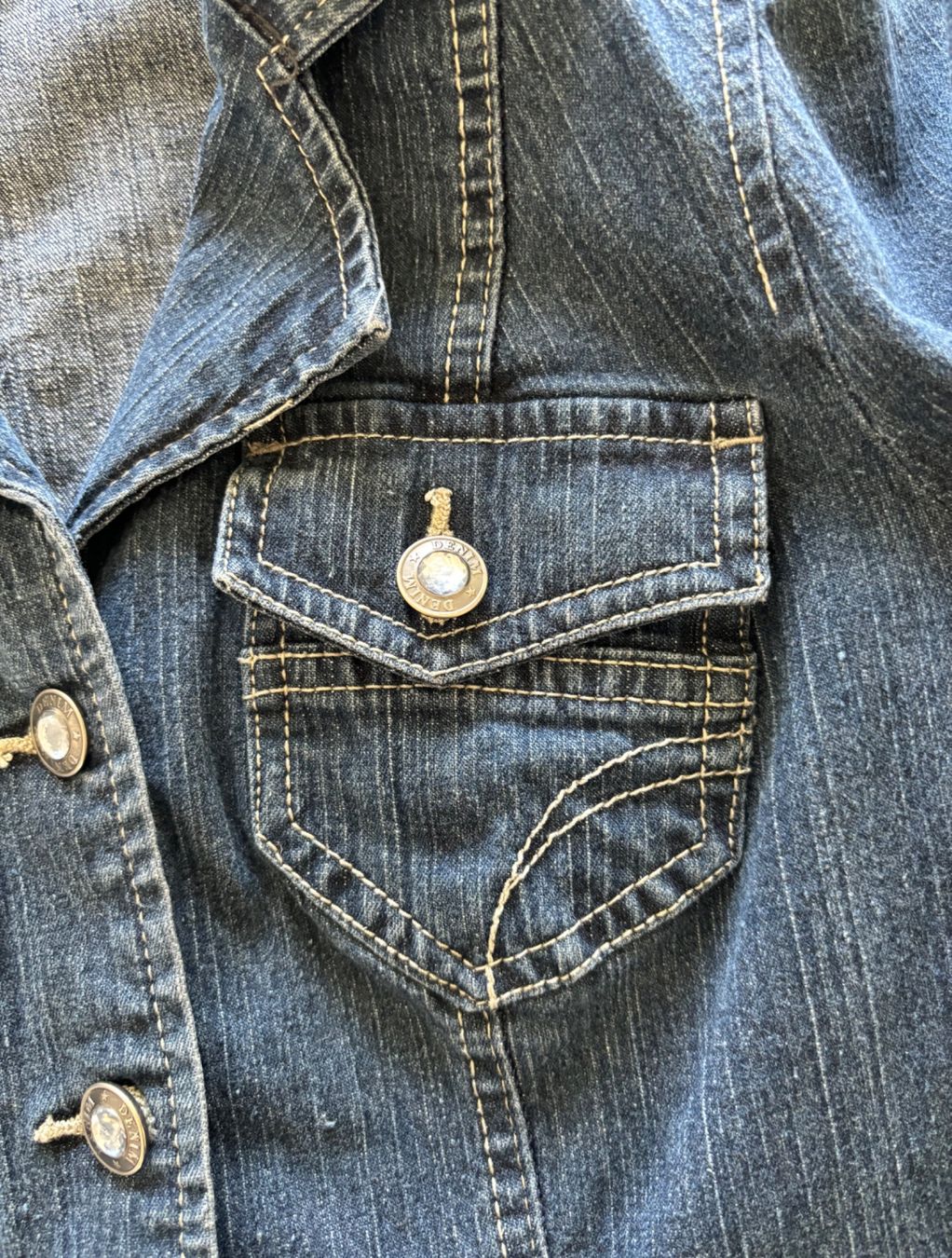 Giacche: Jeansjacke von BLUE MOTION – Usato da Zürich venduto da Tzhkely24 6