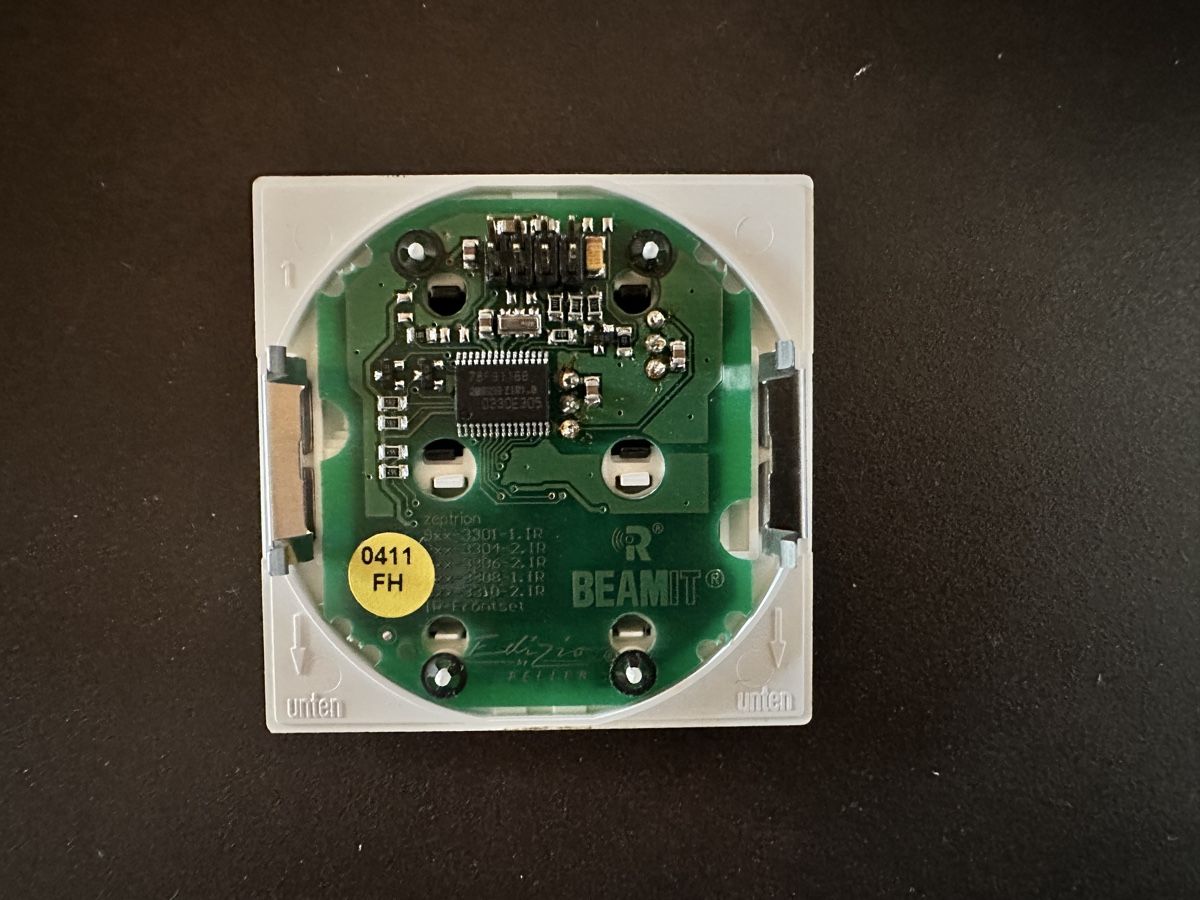 Feller Interruttori: Feller Zeptrion Universaldimmer – Usato da Oberdorf NW venduto da dingdong87 3