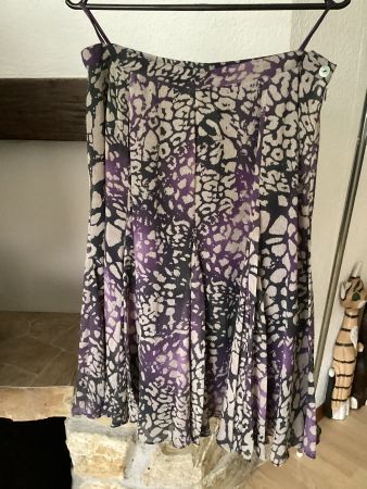 Damenrock, Gr. M, beige/braun/lila, gebraucht /LETZTE CHANCE