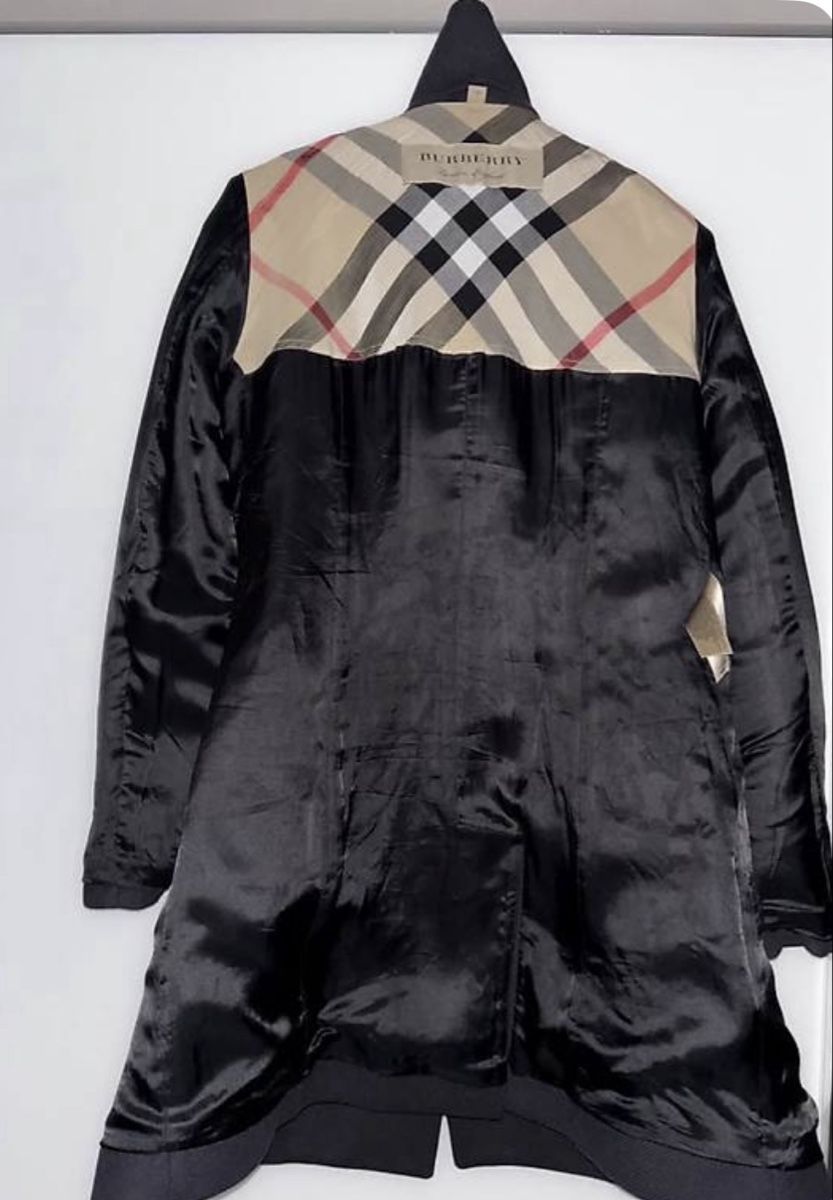 Burberry Mäntel: Cappottino Burberry – Neu (gemäss Beschreibung) aus Genève von bet_8p77 2