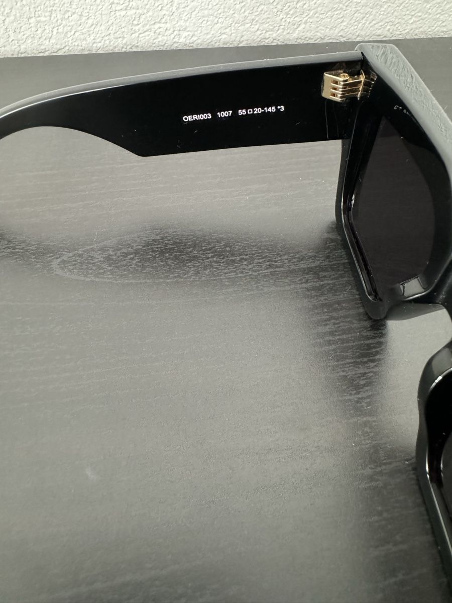 Off-White Occhiali & Lenti: Sunglasses Off-White™ – Nuovo (secondo la descrizione) da Dübendorf venduto da fra_h2bp 2