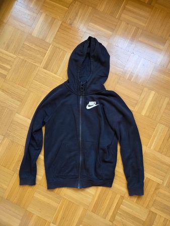 Veste à capuche zippé noire Nike