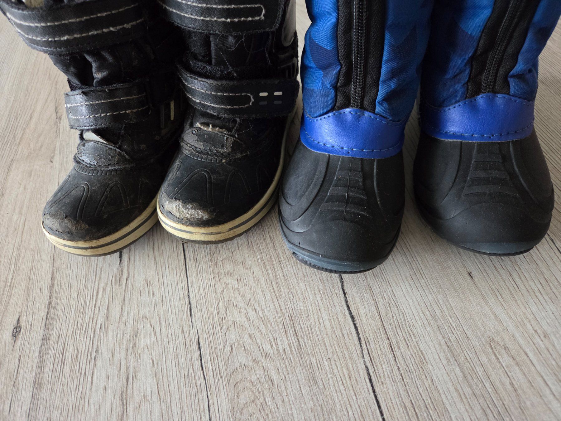 Scarpe per ragazzi: 2 paar Winterschuhe gr.27 – Usato da Grossdietwil venduto da GNOM313 3