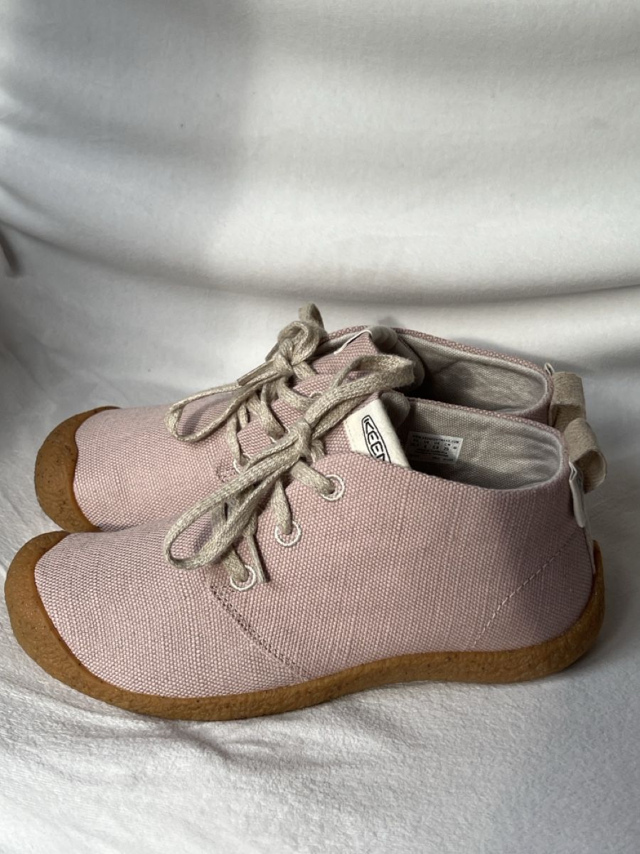 Keen Scarpe da donna: Keen Mosey Chukka Canvas – Nuovo (secondo la descrizione) da Mörel venduto da Emozia