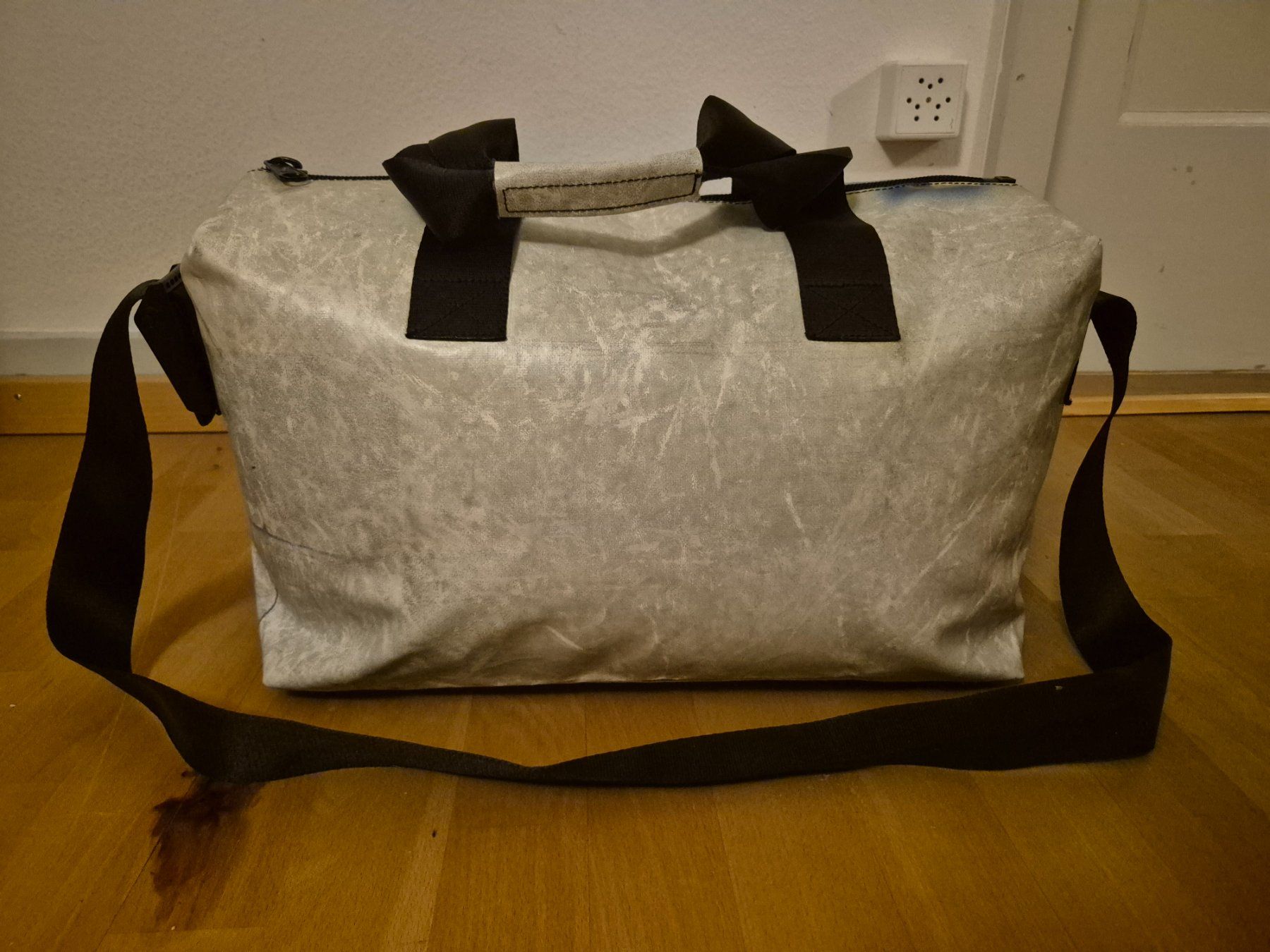 Freitag Borse: Freitag Weekender / Sporttasche / Reisetasche – Usato da Winterthur venduto da fra_9qb9 4