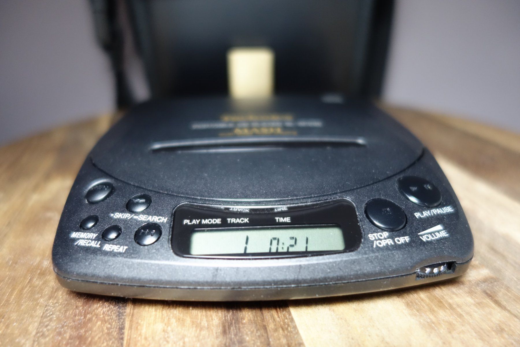 Lettore multimediale portatile: Technics SL-XP330 – Usato da Bern venduto da Phandora 3
