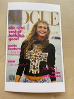 AK neu Iconic Cover Postcard Vogue