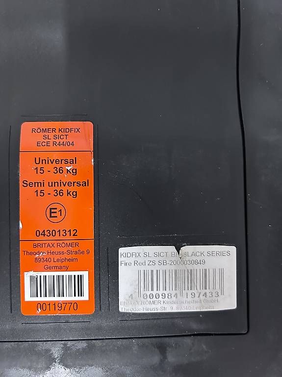 Britax Römer Seggiolini per auto: Kindersitz Römer – Usato da Embrach venduto da zklub
