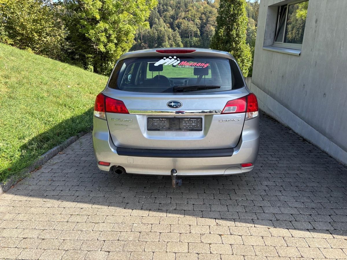 Subaru Automobili: Subaru Legacy 2.0 i – Usato da Mosnang venduto da Goldwasser 3