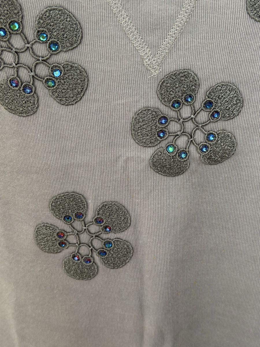 H&M Top: H&M Top aus Ryan und Baumwolle – Usato da Winterthur venduto da tat_ky5h 4