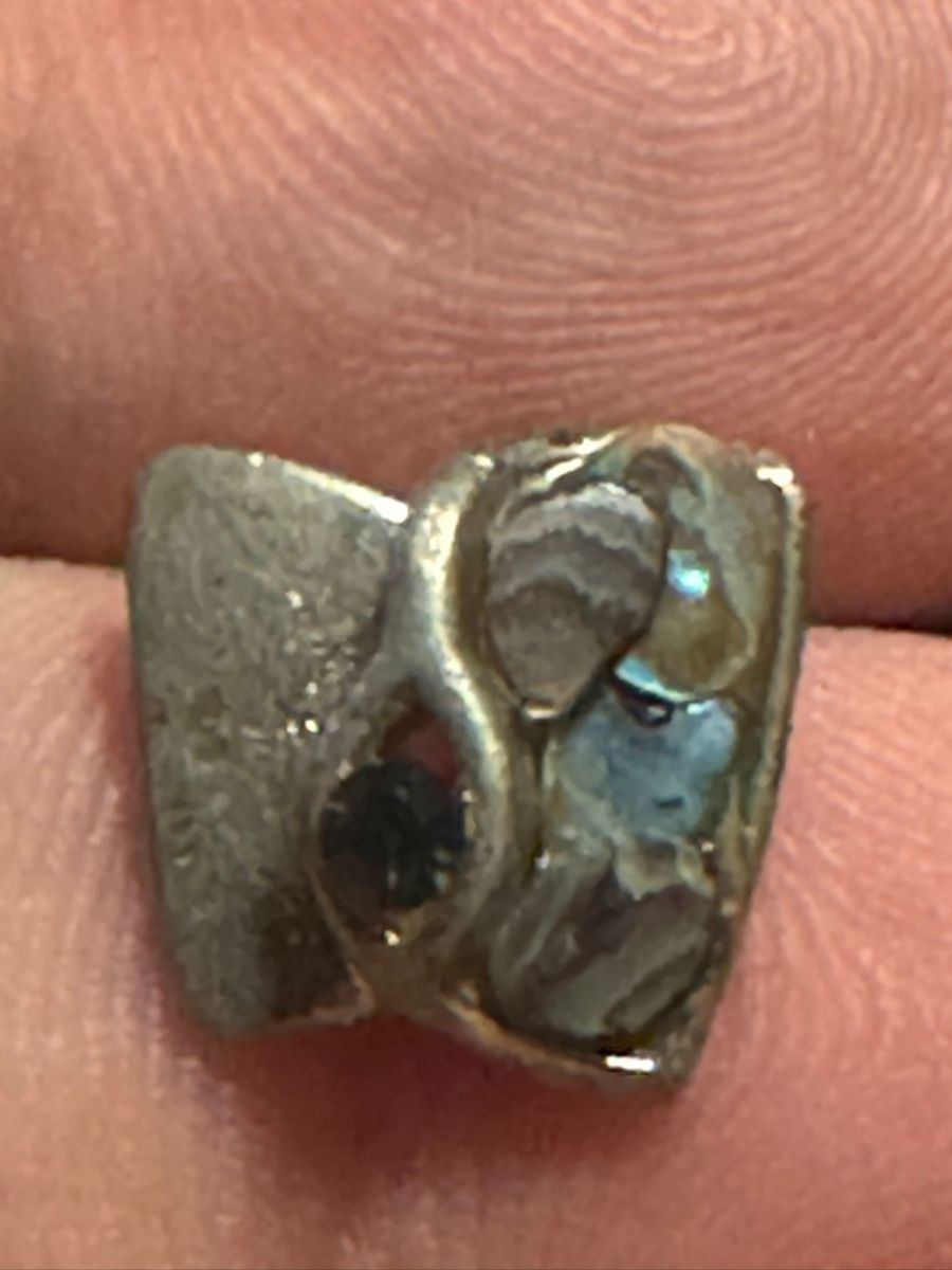 Ohrringe & -stecker: Schöne ohrenringe solten Silber sein da ich n.Silber vertrag – Gebraucht aus Basel von Ajscha7o1