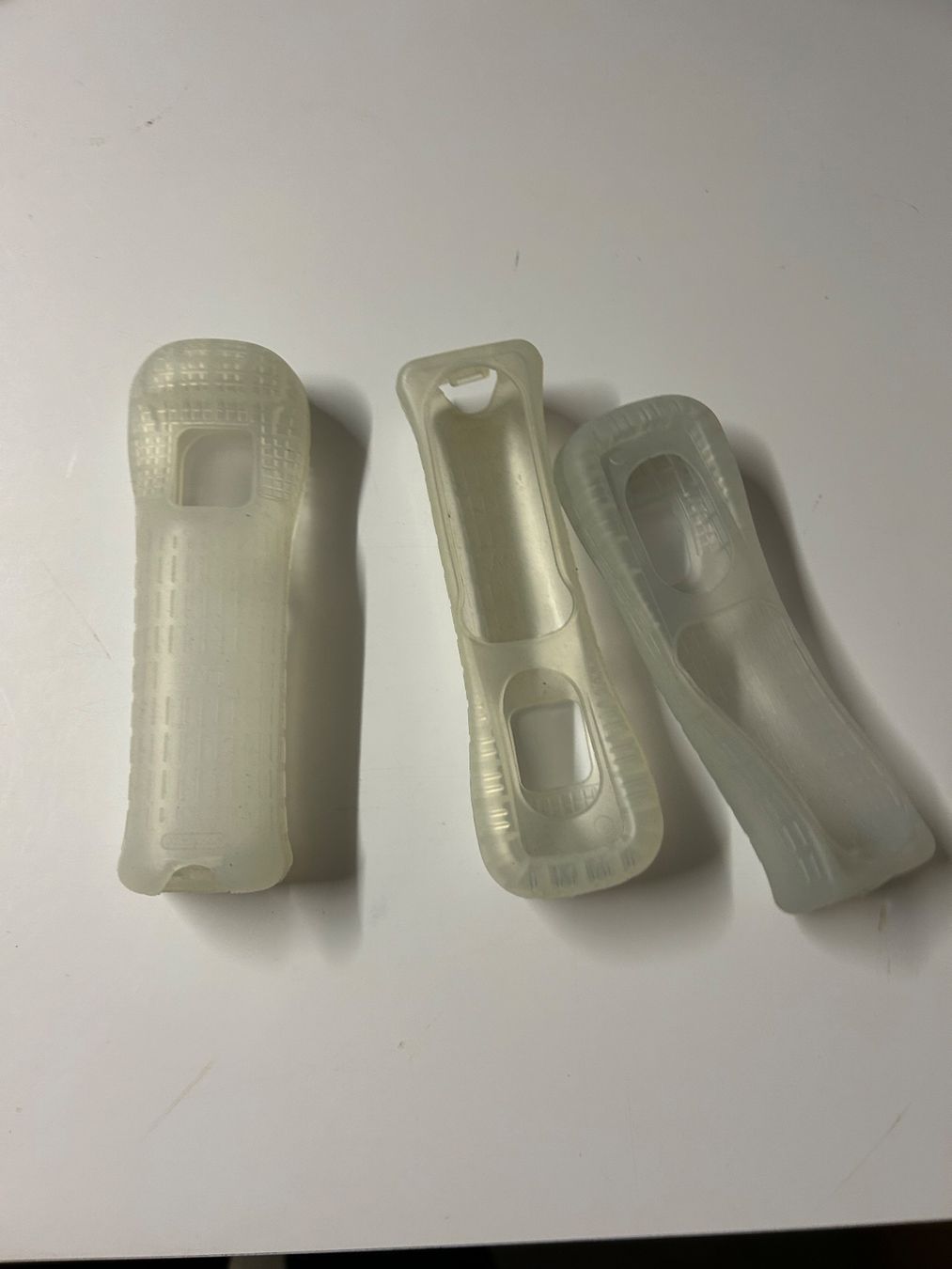 Nintendo Controller: Wii Remote Grip Silikonschutzhüllen 3 Stk. – Gebraucht aus Wangen an der Aare von SG94