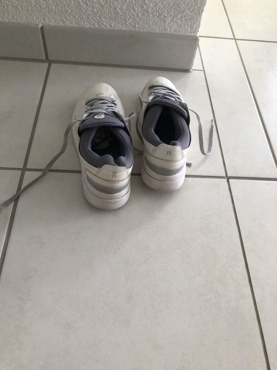 Scarpe da uomo: On Roger Advantage unisex Sneaker Grösse 38.5. – Usato da Dübendorf venduto da mar_s66c 4