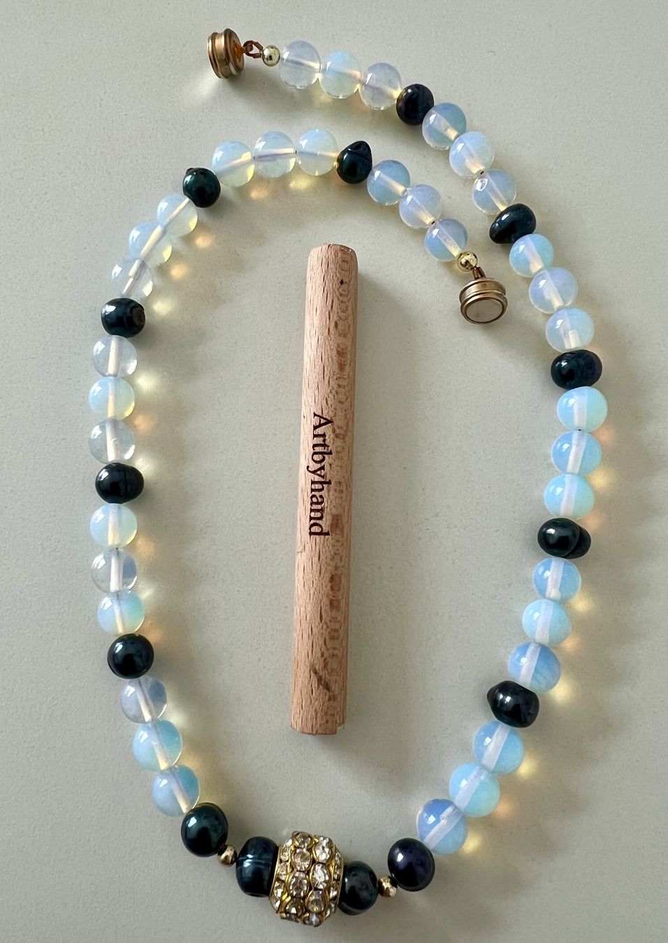 Catenine: SCHIMMERNDE OPALIT KETTE mit Echtperlen & Magnetschliesse – Usato da Ruswil venduto da artbyhand 7