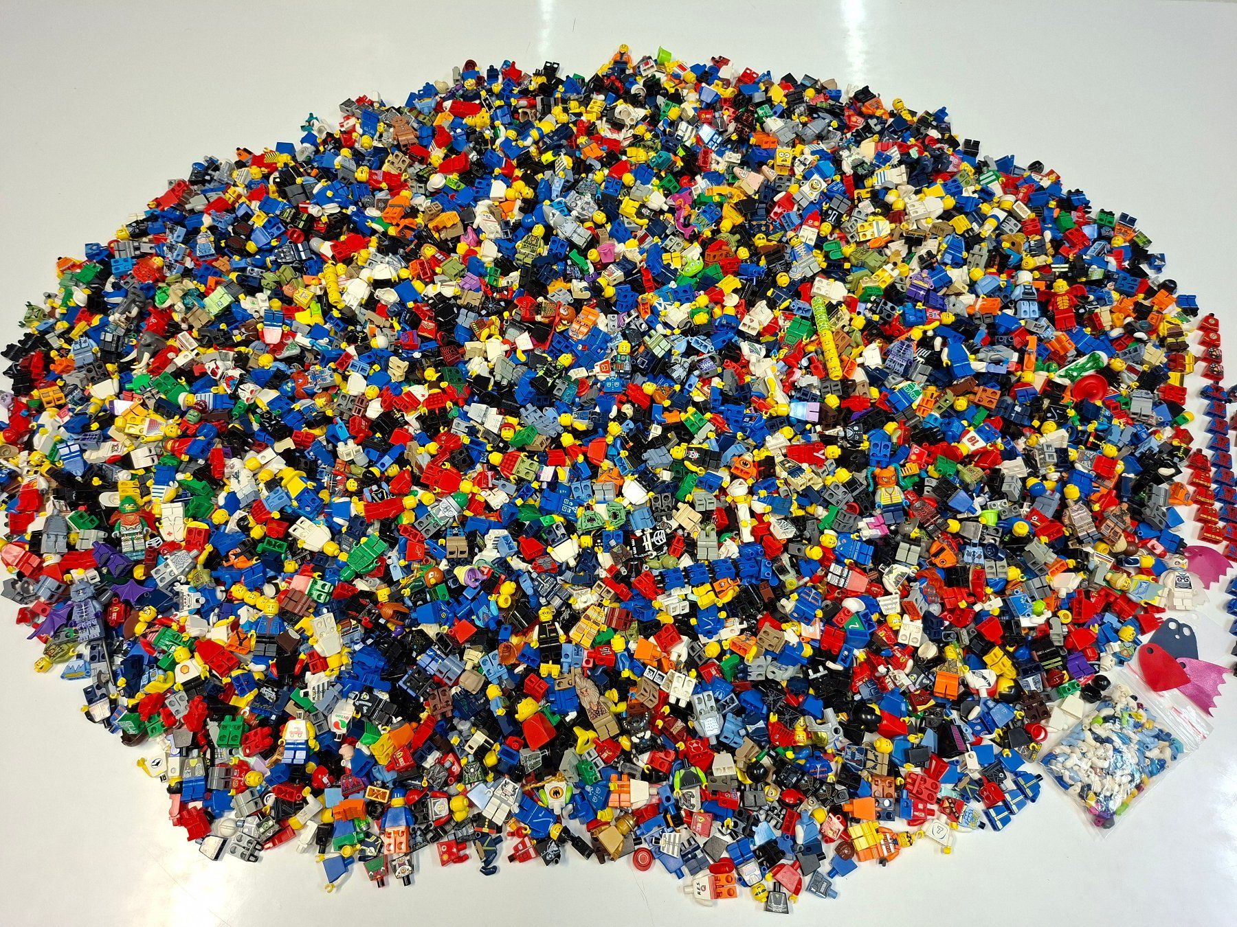 Lego Giocattoli: Lego Minifiguren 7,650 kg – Usato da Sils im Domleschg venduto da AMAG_AUDI_ZH