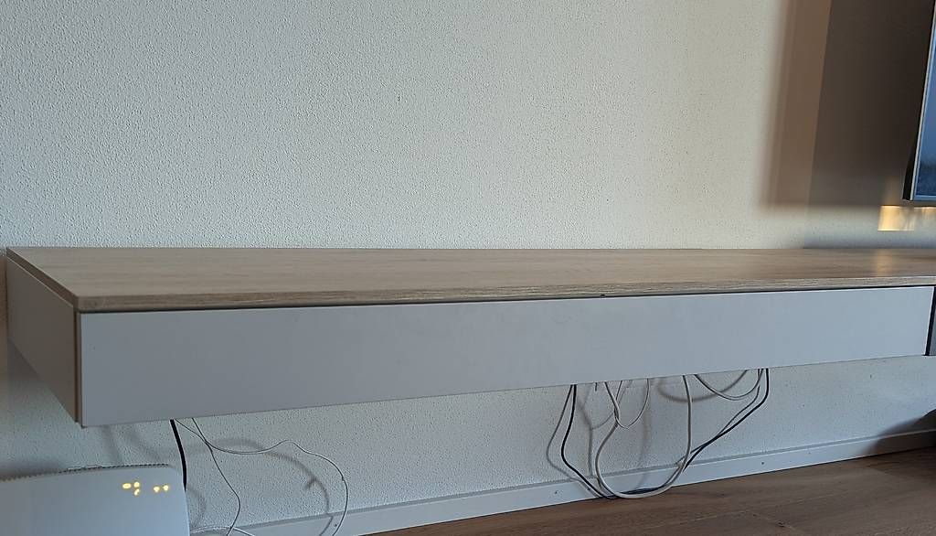 Mobili TV: TV-Möbel Spectral – Usato da Erlinsbach venduto da Caroline89 3