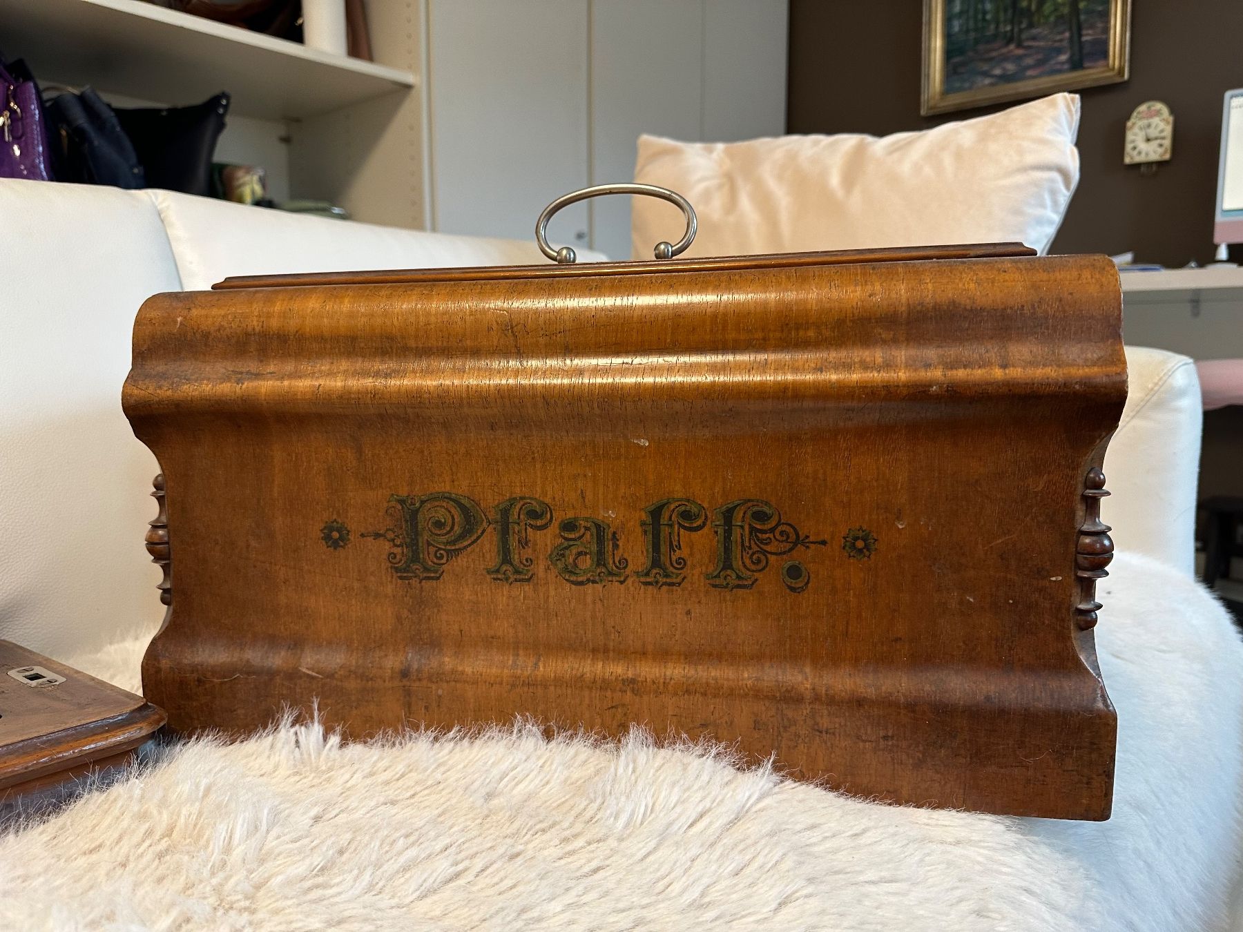 Pfaff Macchine da cucire: Pfaff Antiquität – Usato da Winterthur venduto da Tramstrasse 1