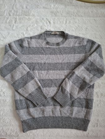 Pull en 100% laine mérinos John Scott rayé gris, taille S 
