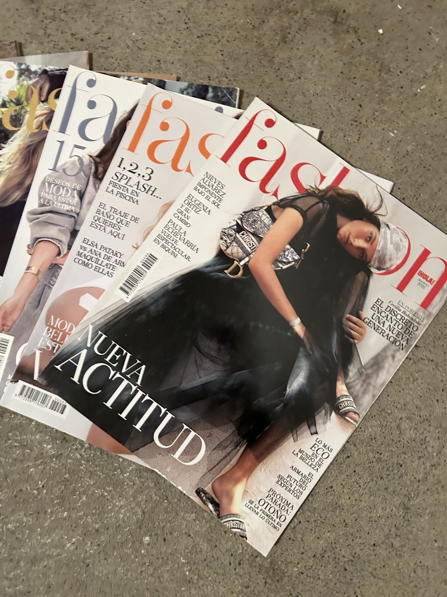 Riviste & Magazine: 10 modemagazine hola fashion – Usato da Zürich venduto da del_2dkl