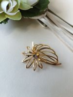 Brosche Elegante Filigrane Vintage- «Blüte & Schwung» (Gold
