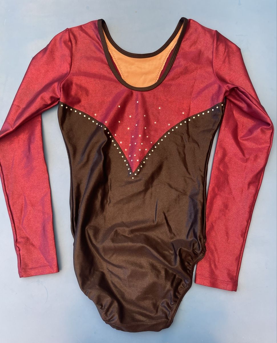 Scarpe, pantaloni & magliette da ginnastica: Turndress ca. 164/XS – Usato da Meinisberg venduto da asolf 1