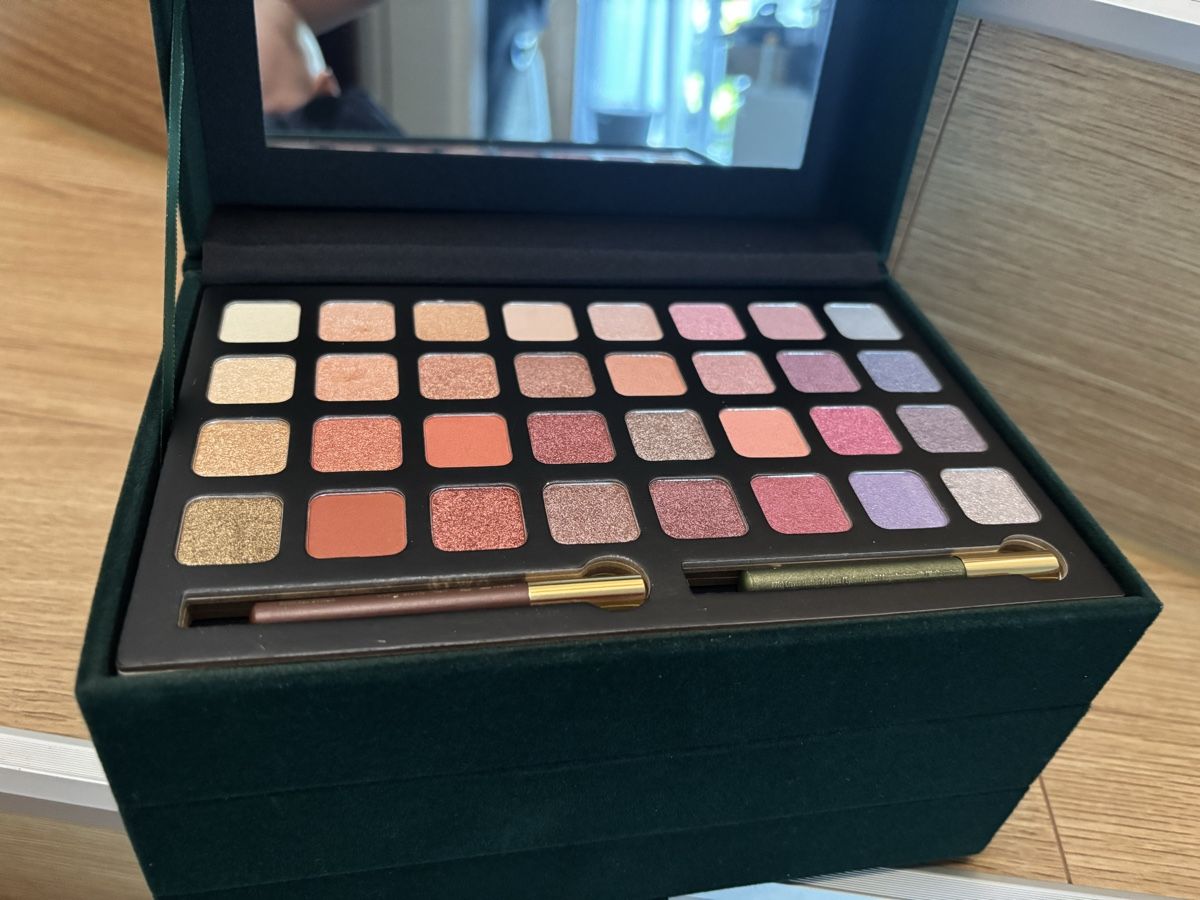 Make-up: Make-up Set Schminkkoffer mit Spiegel  – Neu (gemäss Beschreibung) aus Gerlafingen von man_gnw5 1