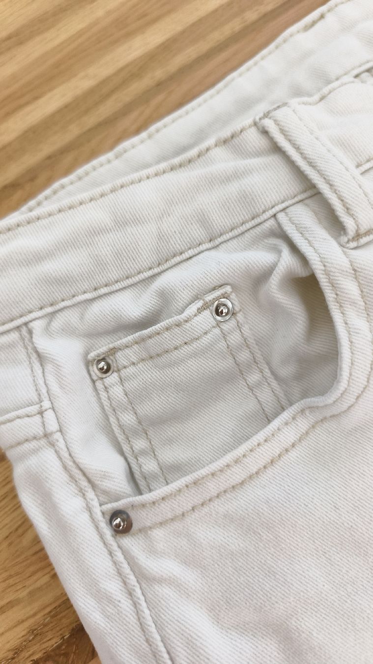 Jeans: white cropped jeans women size 29 – D'occasion à Erlenbach ZH par rem_p5dd 3