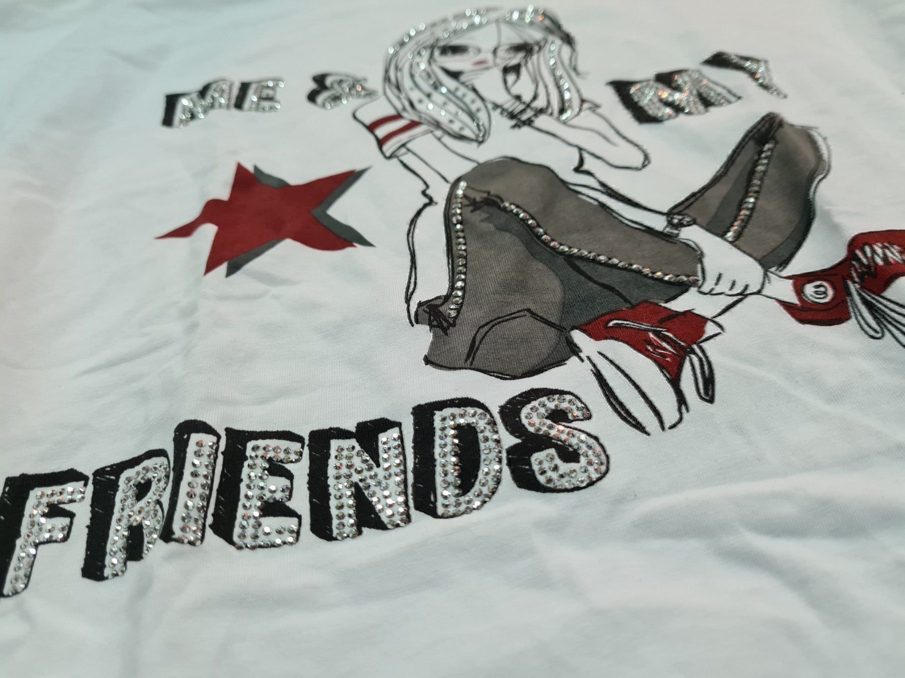 T-Shirts: Neues T-Shirt Größe M – Neu (gemäss Beschreibung) aus Amriswil von used2use 2