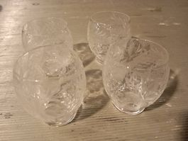 4er Set antike Römerli-Gläser mit filigranem Schliff