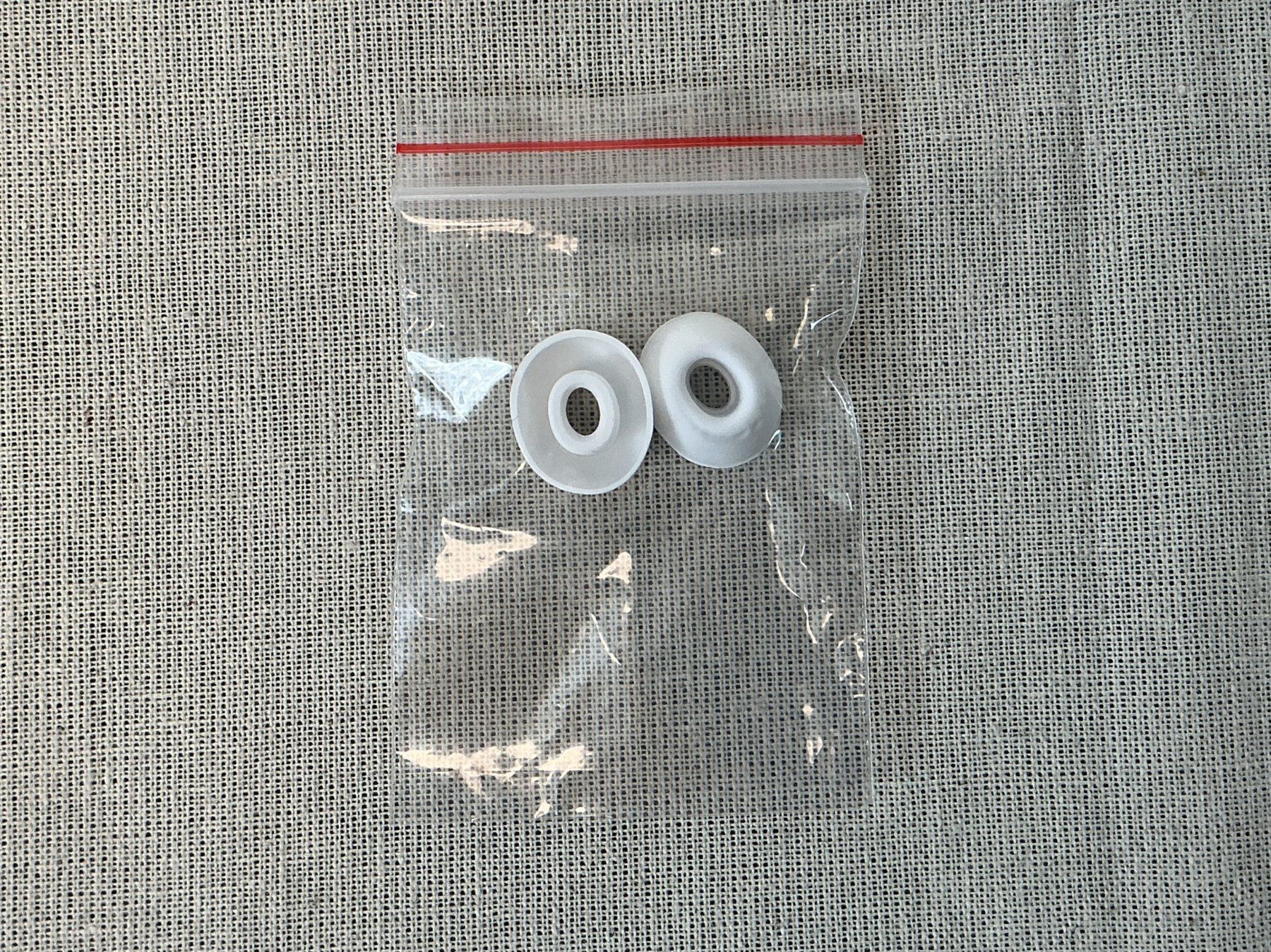 Cuffie: USAMS Kopfhörer / Lightning In-ear Earphone – Nuovo (secondo la descrizione) da Richterswil venduto da Restwert_Richterswil 4