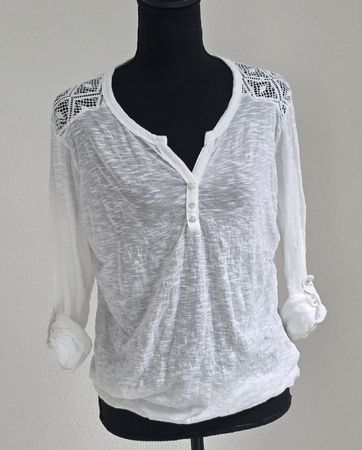 Leichtes weisses Shirt mit Häkel-Details, Gr S, top Zustand