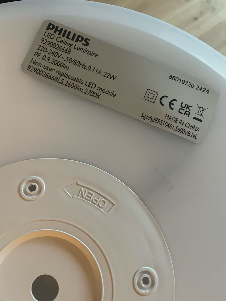 Philips Lustres & lampes de plafonds: Lampe Philips – D'occasion à Sempach par val_j9hz 2