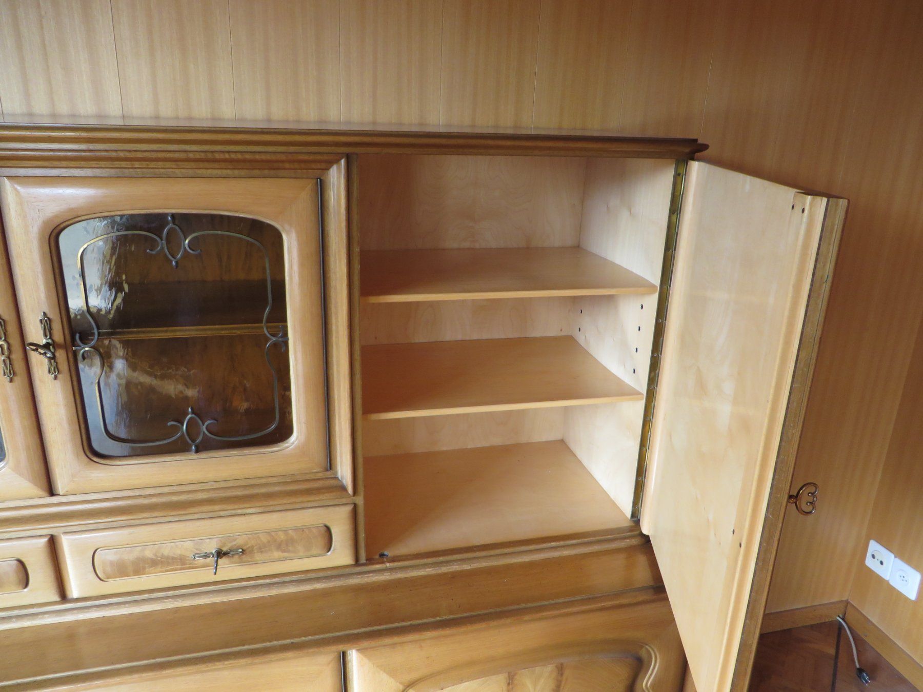 Credenze: Buffet – Usato da Schwanden i. E. venduto da Lewisia 5