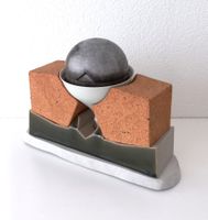Keramik Skulptur "Die Muschel" datiert 1984, signiert