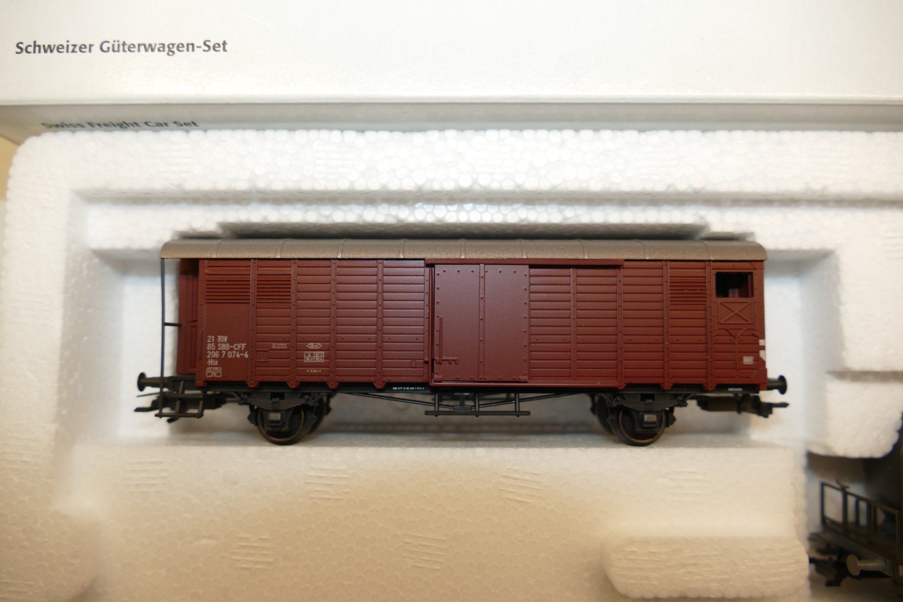 Märklin Modellini di ferrovie: Märklin H0: Schweizer Güterwagen-Set – Nuovo (secondo la descrizione) da Niederhasli venduto da rail-duerst 2