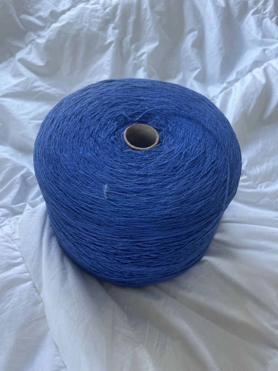 Wolle: 1.7kg blaues Garn – Gebraucht aus Winterthur von buyerricard