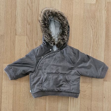 Übergangsjacke mit Fellkapuze Gr. 74 khakigrün