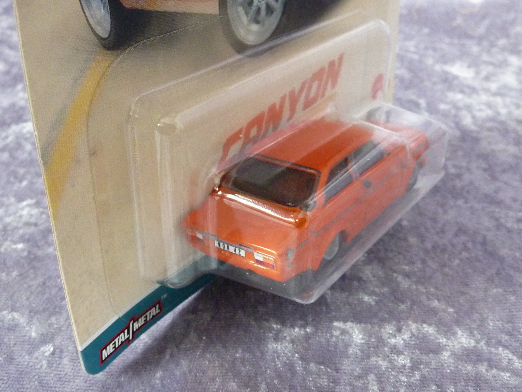 Hot Wheels Modellini d'auto: Volvo 142 GL 1073  1:64 – Nuovo e nell'imballaggio originale da Dürrenäsch venduto da Cobra1ch 4