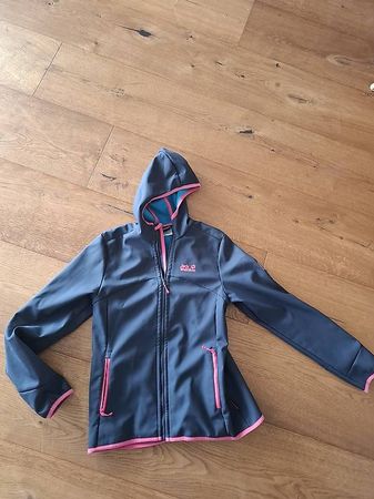 Sehr gut ethaltene Softshelljacke Jack Wolfskin Gr. M